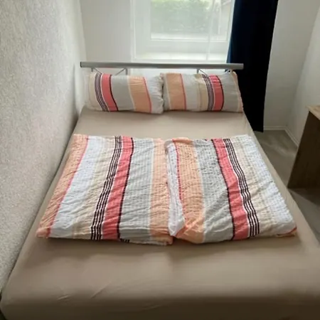 Apartamento Zum Bahnhof Zwickau Exterior foto